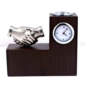 Organisateur de bureau en bois avec horloge et trophée de réception, cadeau d'entreprise, accessoire de table - Product Image 1