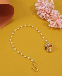 Chaîne de nez plaquée or avec perles Kundan, bijou de mariée pour fiançailles et mariage, design floral en zircon, accessoire de piercing pour femme - Product Image 6