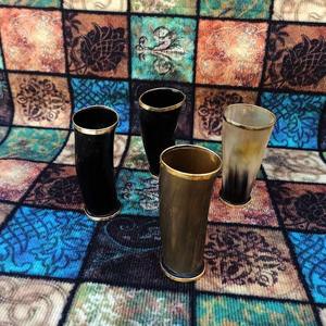 Vaso de chupito de cuerno de búfalo para exportación, recipiente para beber hecho a mano de cuerno natural, accesorio rústico para servir bebidas en bares, utensilio tradicional para servir bebidas. - Product Image 6