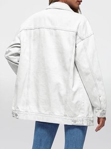 Veste en jean blanche décontractée pour femme, boutonnée, couleur unie, coupe ample, délavée, idéale pour le printemps - Product Image 2