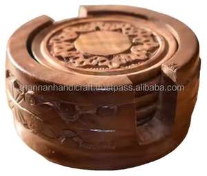 Juego de Posavasos de Madera Modernos y Ecológicos Hechos a Mano con Madera de Nogal, Decorativos para Bebidas Frías/Calientes, para Mesa de Comedor y Café - Product Image 4