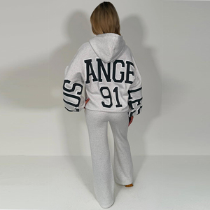 Conjunto de 2 piezas para mujer, sudadera con capucha de forro polar gris con estampado de Los Ángeles 91, chándal informal de corte holgado, pantalones deportivos largos y top - Product Image 6
