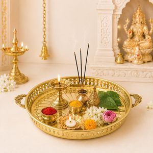 Plateau de Pooja en laiton plaqué or de qualité supérieure avec poignées décoratives et bordure perforée, plateau traditionnel indien pour Puja Aarti - Product Image 4