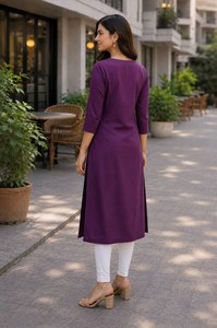 Kurti droit en coton Tesla réversible, sans plis, de qualité supérieure, avec broderie élégante, idéal pour mariage, remise de diplôme, Diwali - Product Image 3