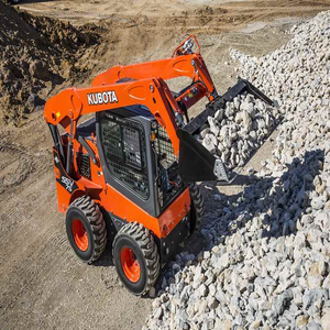 Potente Cargadora de Ruedas Kubota SSV75 Diésel con Componentes Hidráulicos Atos PLC de Alto Rendimiento - Product Image 5