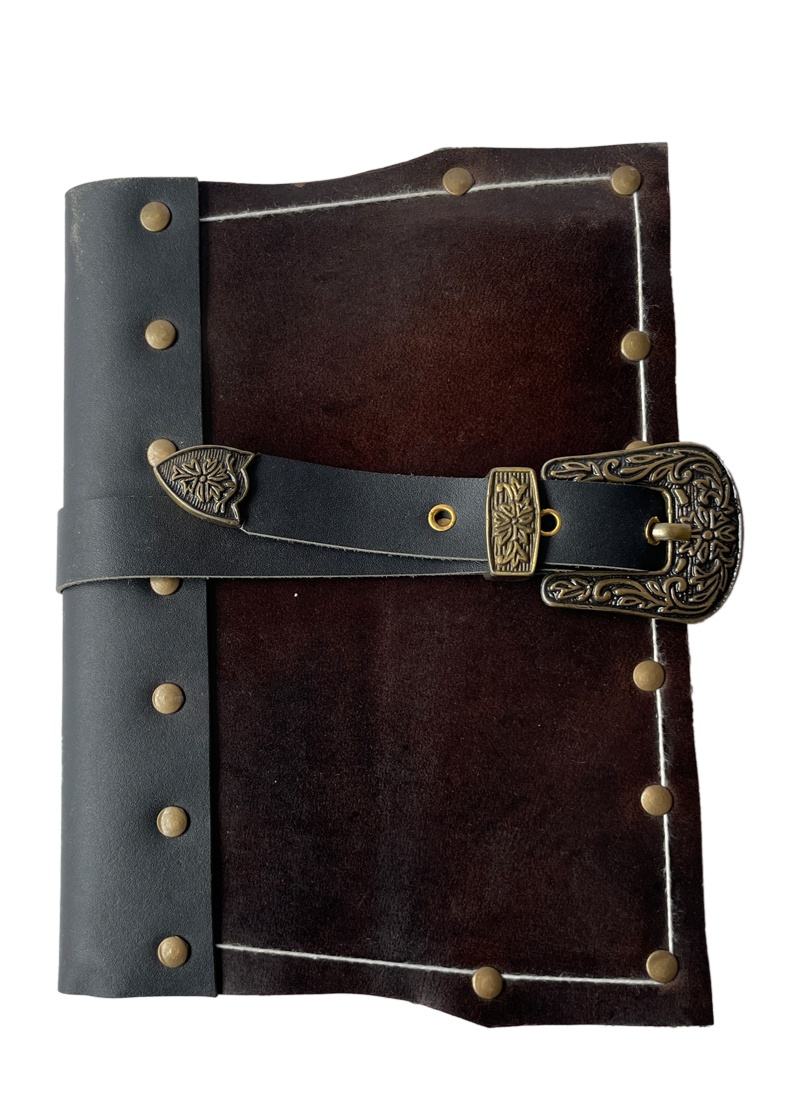 สีน้ำตาล