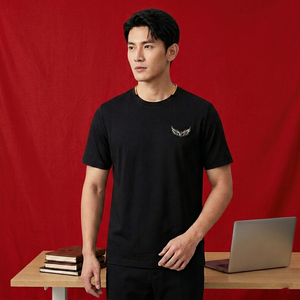 เสื้อยืดคอกลมแขนสั้นสีดำสำหรับผู้ชาย ผ้าฝ้าย 100% ทรงปกติ ผ้าเรียบ สไตล์วินเทจลำลอง ผ้าเจอร์ซีย์ถักน้ำหนัก 180 กรัม แพ็ค 2 ตัว - Product Image 4