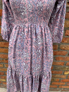 ชุดเดรสพิมพ์ลายด้วยมือ ผ้าฝ้ายอินเดีย เดรสยาวพิมพ์ลาย คอวี แขนยาว ลายดอกไม้ ชุดเดรสยาวแม็กซี่สำหรับผู้หญิง - Product Image 4