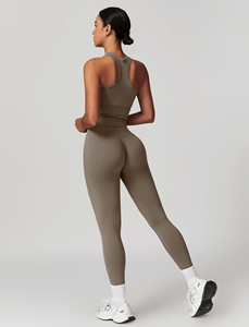 Wholesale Custom Logo Solid Casual Women's Yoga Sets Breathable Gym Wear With OEM Service 100% Cotton And Eco-Friendly - Product Image 2