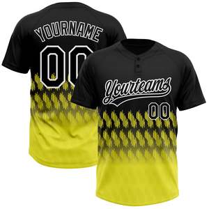 Diseño de Uniforme Deportivo Personalizado con Letras y Números en Rojo, Blanco y Verde, Impresión por Transferencia de Calor, Manga Corta, Logotipo Frontal, 100% Personalizado - Product Image 1