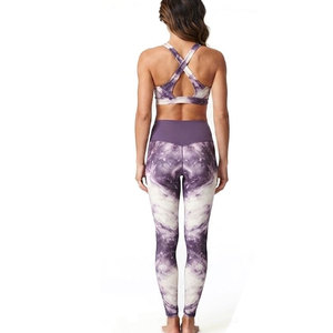 Conjunto deportivo cómodo sin costuras con textura acanalada para mujer, elástico, para entrenamiento, ejercicio, fitness, uso diario y deportivo. - Product Image 2