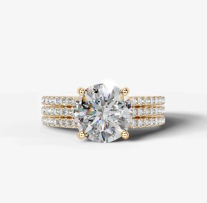 Anillo de Moissanita en Plata de Ley 925 Chapado en Oro, Elegante Anillo de Compromiso Solitario, Clásico para Bodas, Aniversarios y Fiestas - Product Image 1