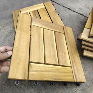 Tuile de terrasse en WPC Acacia 300x300mm, imperméable, antidérapante, surface lisse pour jardin extérieur, balcon, terrasse - Product Image 6