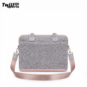 Bolso bandolera de fieltro gris de lana, delgado, vintage, protector, para portátil, con asa - Product Image 3
