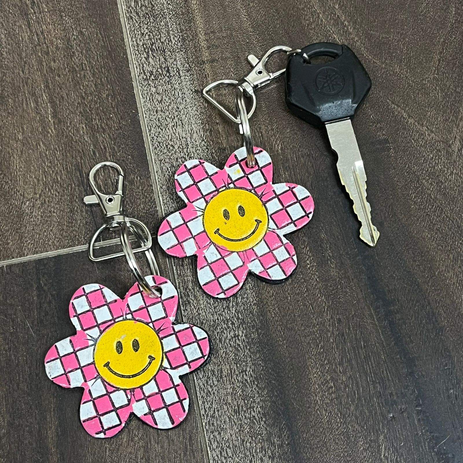 Pink & White Checkered