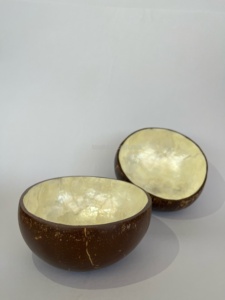Tazón de Coco Minimalista Hecho a Mano, Tazón de Concha Natural Orgánica para Decoración de Cocina Moderna, Mercados de Comida Sostenible y Regalos - Product Image 5