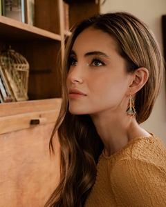 Pendientes Hechos a Mano Personalizados para Mujer, Diseño de Moda con Cuentas y Abalorios Estilo Ángel, Ligeros - Product Image 3