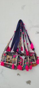 Handmade Vintage Bohemian Banjara <b>Bags</b> Tribal Embroidery Antique Mirror <b>Work</b> Cotton Fabric ZIP Closure-Lady Fashion Shoulder - Product Image 4