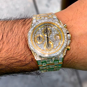 นาฬิกาเพชรสีทองแบบสี่เหลี่ยมสำหรับนักธุรกิจโบราณที่ได้รับการรับรองจากผู้ทดสอบเพชร | VVS โครงกระดูกสุดหรูขายส่ง - Product Image 1