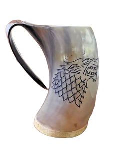 Mug à boire en corne Apex Align gravé, style nordique, artisanat naturel unique, cadeau pour hommes avec motifs symboliques - Product Image 1
