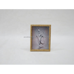 Handmade Metal Tabletop <b>Photo</b> <b>Frame</b> With <b>Gold</b> Plating Finishing Rectangle Shape Flowers Design High Quality For Home Decoration - Product Image 2