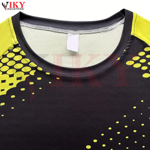 Tenue de sport personnalisée sublimée : Rashguard à manches longues et collants de compression pour fitness et entraînement – Nouveau modèle tendance – Fournisseur de qualité - Product Image 4