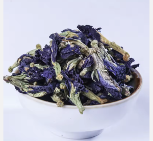 Remise sur les achats en gros disponible. Thé aux fleurs de pois papillon biologique et naturel - Complément alimentaire à base de plantes sain. - Product Image 5