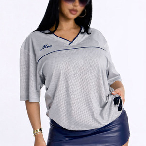 Maillot de football américain gris-bleu pour femme, design uni, en tissu polyester, personnalisable, séchage rapide, maille respirante, confortable - Product Image 1