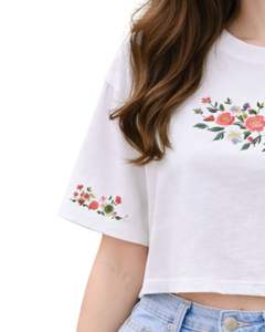 เสื้อยืดครอปผู้หญิงสีขาว ปักลายดอกไม้ แขนสั้น สไตล์ลำลอง แฟชั่น ผ้าคอตตอนผสม เนื้อนุ่ม เสื้อผู้หญิงสำหรับฤดูร้อน ขายส่ง - Product Image 3