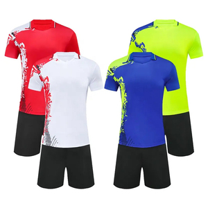 Nouvel ensemble de vêtements de sport de tennis personnalisés de qualité supérieure pour femmes/hommes, comprenant des maillots et des shorts de tennis, et des ensembles de badminton. - Product Image 6