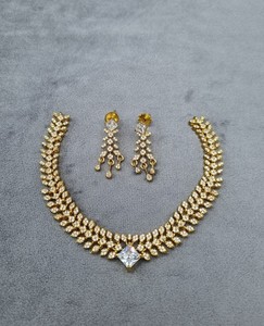 Leaf Pattern Delicate Necklace <b>Set</b> With Matching Earrings Princess Cut Stone <b>Jewellery</b> <b>Set</b> Gold Plated Party Wear <b>Jewellery</b> <b>Sets</b> - Product Image 4