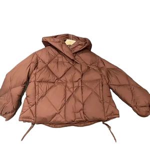 Veste d'hiver de haute qualité pour femmes nouveau manteau bouffant à capuche en diamant vêtements d'extérieur à la mode épais chaud coupe ample grande taille imprimé polaire - Product Image 1