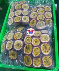 Frozen Passion Fruit Puree Cubes Natural Fruit Juice Blend IQF Square Pieces Vietnam 12 Months Shelf Life <b>Sauce</b> Beverage Use - Product Image 2