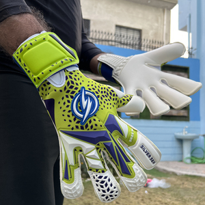 Wholesale Manufacturer Football <b>Gloves</b> Training Soccer Sports Best Goalkeeper Latex <b>Gloves</b> Soccer High Quality <b>Glove</b> - Product Image 3
