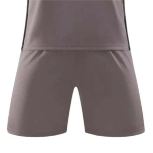 ชุดยูนิฟอร์มฟุตบอลสีพื้นแบบกำหนดเองขายส่ง เสื้อเจอร์ซีย์ OEM โพลีเอสเตอร์ 100% ระบายอากาศได้ดี แขนสั้น คอกลม - Product Image 3