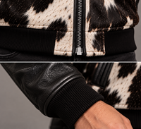 Blouson Bomber en Cuir Véritable de Vache avec Poils pour Homme, Blouson Varsity Personnalisé en Cuir de Vache Noir et Blanc, Vêtement d'Extérieur Premium Streetwear pour Homme