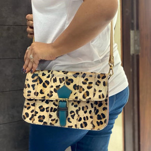 Nouveau femmes décontracté élégant sac à main en cuir sac à bandoulière sacs en cheveux de vache imprimé Animal recyclé en cuir sacs à bandoulière - Product Image 3