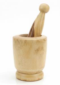 Mortier et pilon en bois traditionnels, idéaux pour broyer les herbes fraîches, les épices et préparer des recettes authentiques - Product Image 3