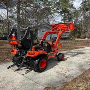 Achetez un mini tracteur agricole d'occasion BX2680 4x4 de 70 CV avec moteur Yunnei, pompe et composants essentiels du moteur - Product Image 1