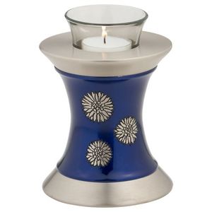 Urna Funeraria Artesanal para Velas de Té, Portavelas Azul con Diseño Floral Plateado, Recuerdo para Cenizas, Urnas Metálicas, Artículos Funerarios - Product Image 1