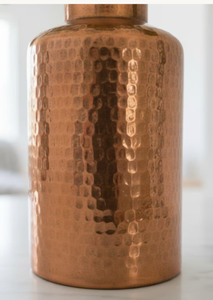 Jarrón Decorativo de Metal Martillado con Diseño Floral para Centro de Mesa, Ideal para Decoración de Interiores en Hogares, Salas de Estar, Oficinas y Hoteles - Product Image 5