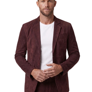 Ensemble de costume deux pièces bordeaux pour homme Leather Cult, blazer à revers crantés et pantalon à simple boutonnage - Product Image 6
