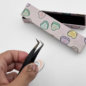 Pince à épiler pour extensions de cils Black Diamond Grip, cils en vison, pointe fine de haute qualité, acier inoxydable, Beautivia International - Product Image 2