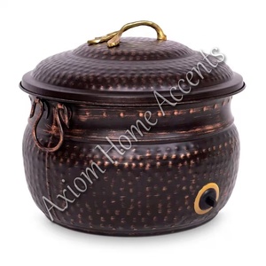 Axiom Home Accents Manguera de jardín de latón grande resistente a la intemperie Mangueras organizadoras de acero para exteriores con diseño decorativo - Product Image 2