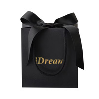 Vente directe d'usine, sacs en papier personnalisés avec logo en feuille d'or, design promotionnel, vêtements, cadeaux, bijoux, sacs de shopping