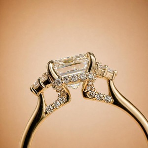 แหวนหมั้นเพชรทรงเหลี่ยมมรกต 14K ทองคำแท้ ได้รับการรับรองจาก IGI พร้อมวงแหวนแต่งงานแบบ Halo สำหรับผู้หญิง - Product Image 2