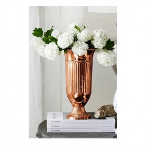 Vase à fleurs décoratif en métal pour décoration intérieure de luxe, centre de table, chambre, salle à manger, décoration de mariage - Product Image 2