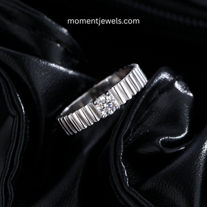Bague en argent sterling 925 avec moissanite, style vintage simple unisexe, incrustation brillante, bague ronde pour le doigt, plaqué rhodium, bijoux fins pour moi - Product Image 3