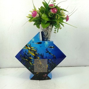 แจกันดอกไม้อลูมิเนียมลายทะเล - แจกันตั้งโต๊ะทรงเพชรทันสมัยสำหรับตกแต่งบ้าน - Product Image 1
