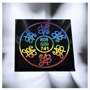 แผ่นรองแก้วหินออบซิเดียนสีดำธรรมชาติคุณภาพสูง รูปทรงสี่เหลี่ยม ลายเรขาคณิตศักดิ์สิทธิ์ แบบสามมิติ สำหรับขายส่ง - Product Image 1